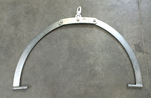 Un outils simple, sur, et solide agres_manutention_meules_moulin