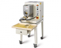 Presse à pâtes PM14 avec option table sur roues et système de ventilation des pâtes fabricant_machine_a_pates_ferme_circuit_court_restaurant